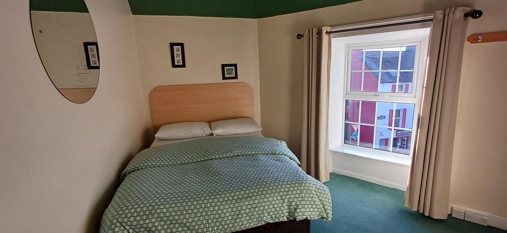 Failte Lodging Kenmare Town Centre Bagian luar foto